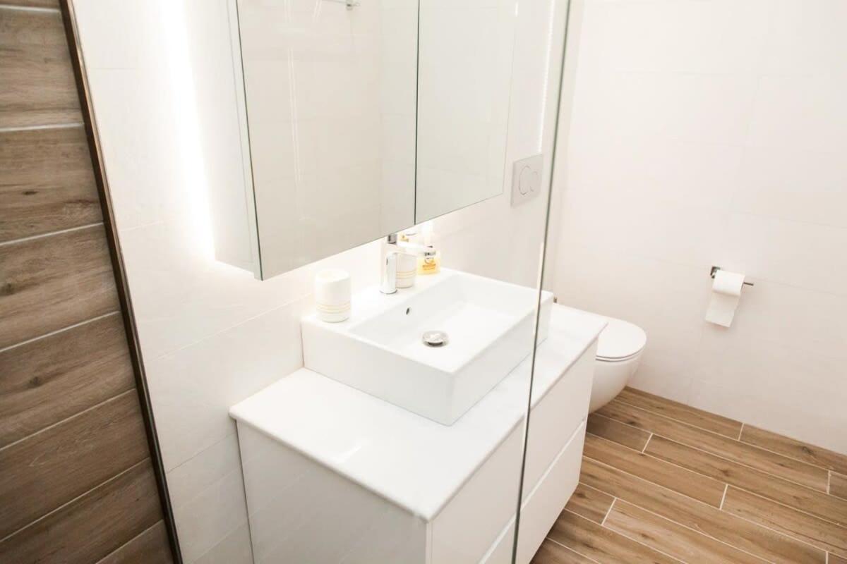 Comfortable 2 Bd Apt Near Sintagma Square Athén Kültér fotó