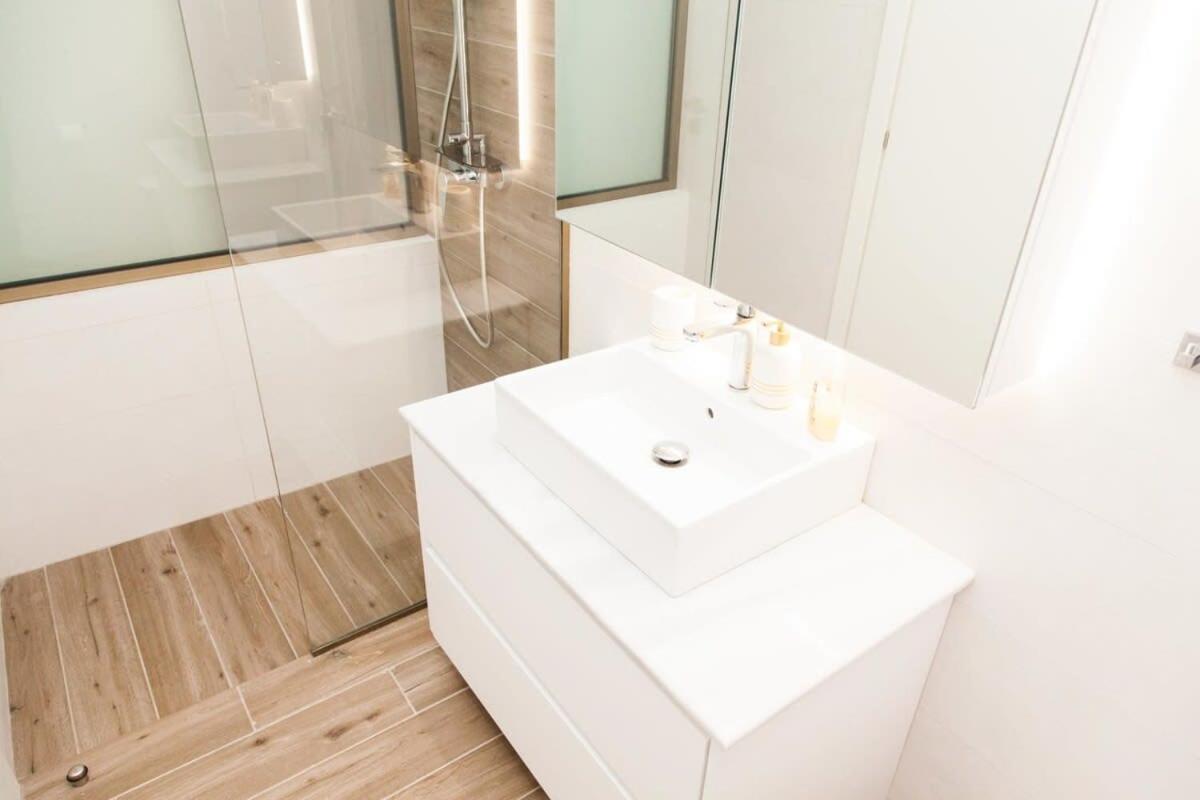 Comfortable 2 Bd Apt Near Sintagma Square Athén Kültér fotó